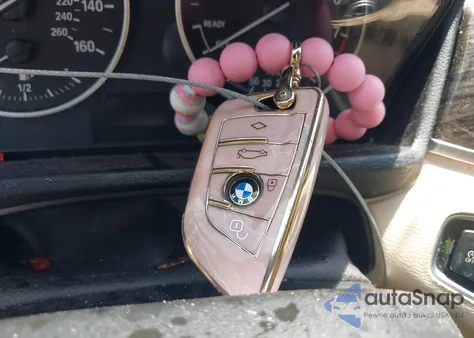 2018 BMW X1 xDrive28I z USA, uszkodzony, nr VIN WBXHT3C34J5K29063